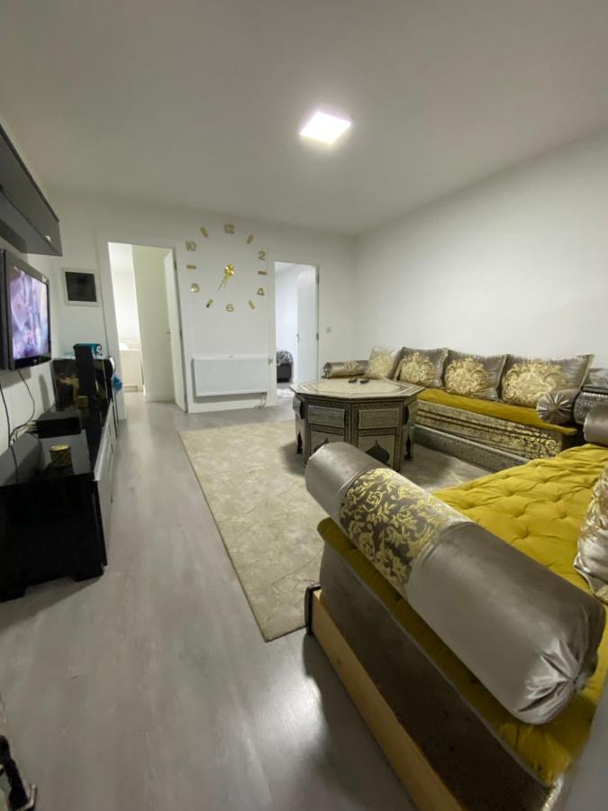 Appartement Deux Chambres Pres De Atomium Bruksela Zewnętrze zdjęcie